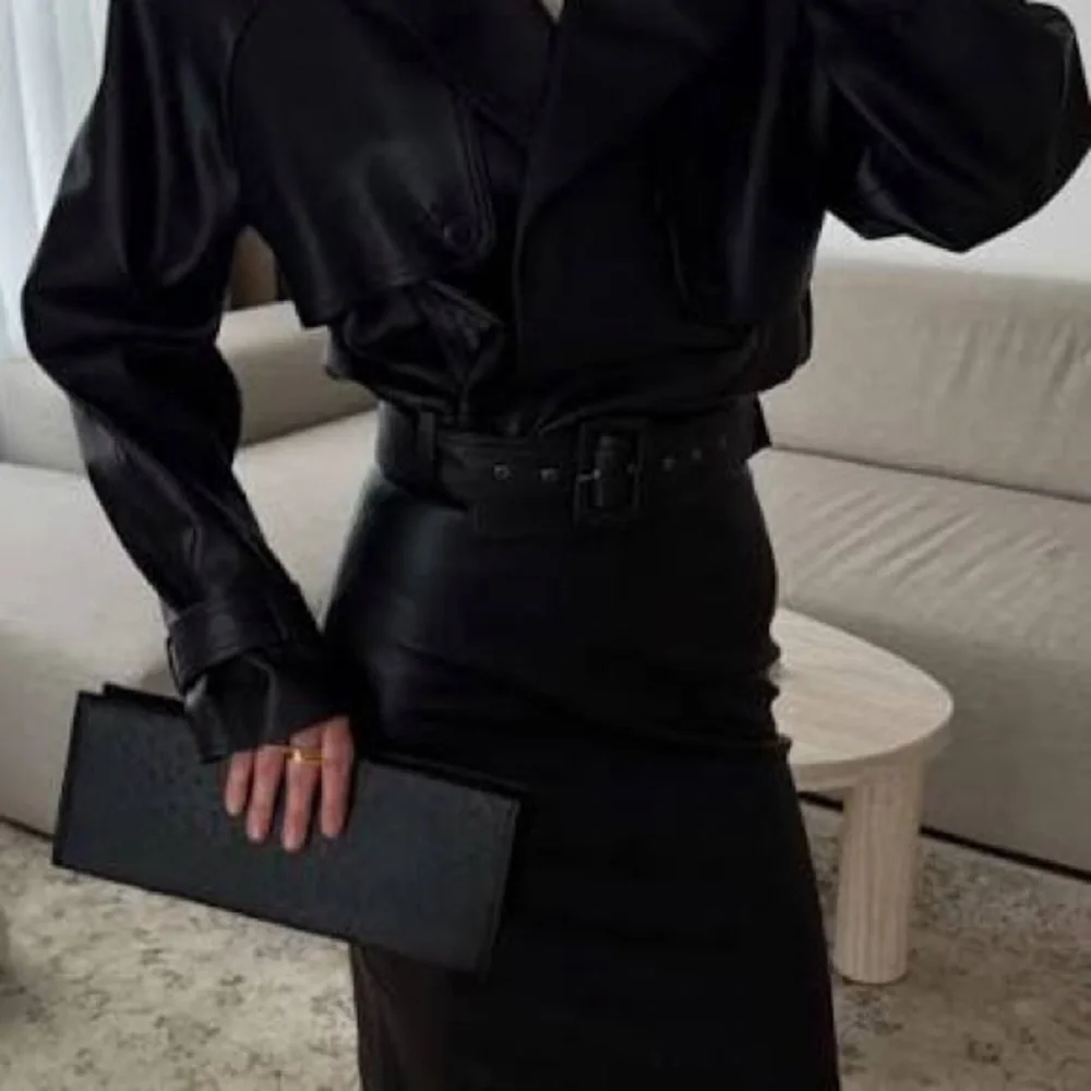 ZARA‎ EMBOSSED LONG CLUTCH